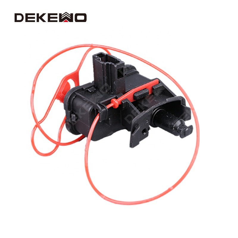 DEKEWO Auto Spare Car Parts Fuel Door Actuator for VW Touareg Golf Polo Taigo OE 7P0810773F 7P0810773