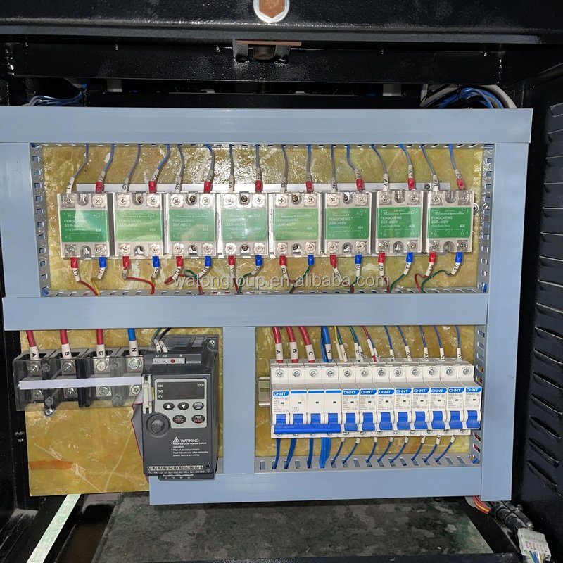 High Speed 2-5L Blowing Injection Molding Machine Making PET Bottle Machine