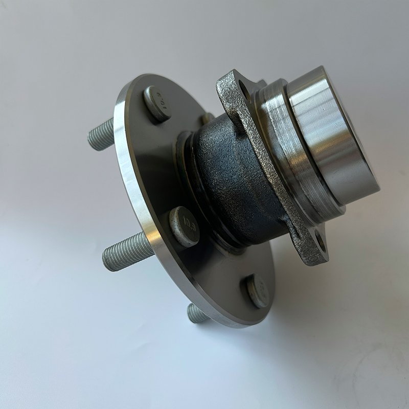 Factory Supply Auto Bearing 1064001293 Rear Wheel Hub Assembly Geely Emgrand Ec7 Car Accessories