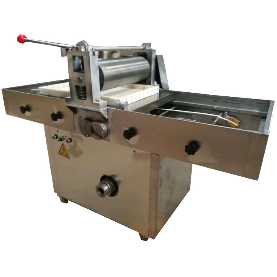 Semi Auto Peanut Cereal bar Forming Cutting Moulding Machine