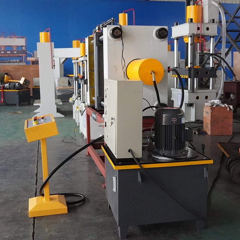 NADUN 100T Four-column Horizontal Hydraulic Press Machine