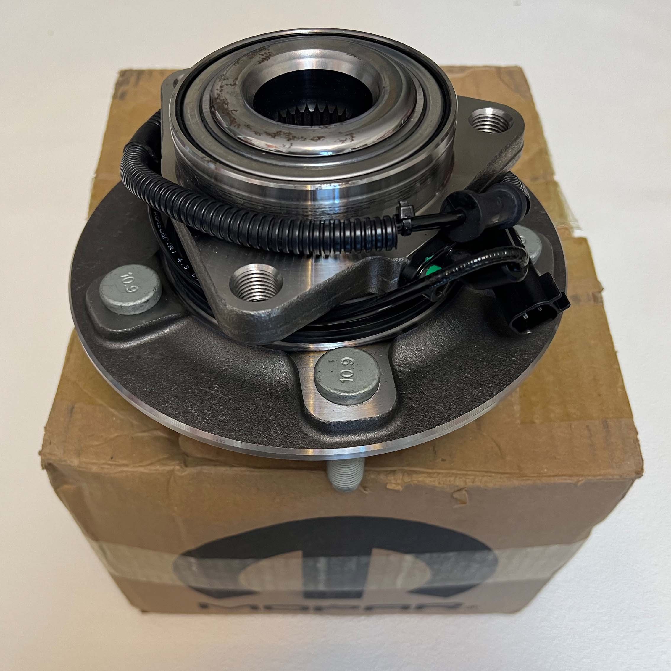 WHEEL BEARING SET FRONT RIGHT OR LEFT FOR DODGE RAM 1500 YEARS 2012-2021 68267298AA 68262093AA 68230055AA