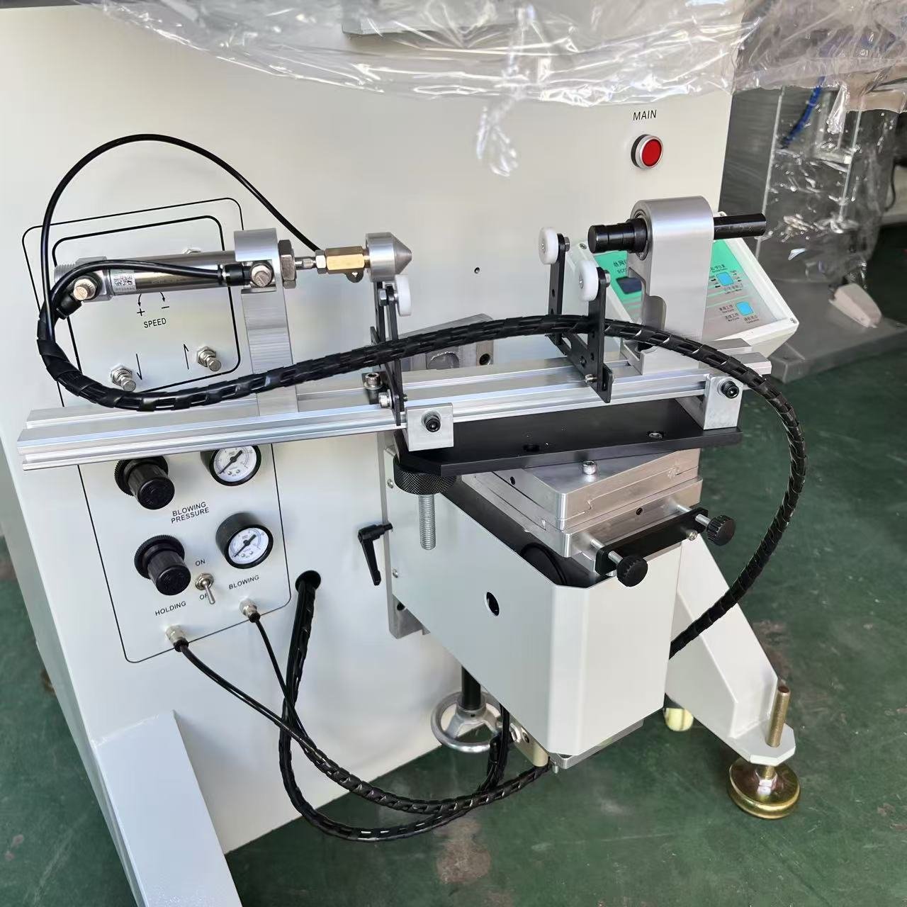 Semi Automatic Curved Silk Screen Printing Machine for Round Bottle Multifunctional Single Color Screen Printer