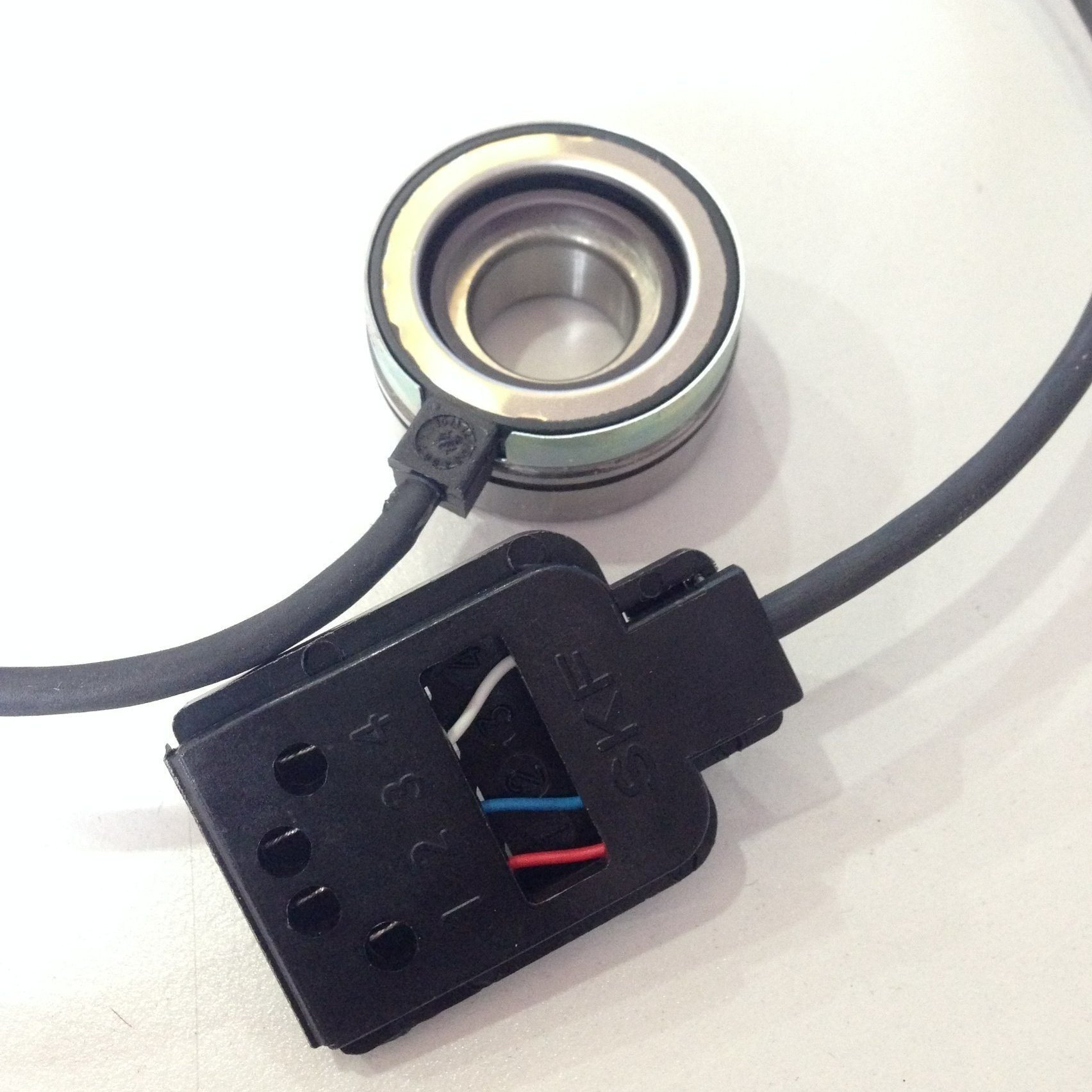 Motor Bearing Sensor BMB-6202/032S2/UA002A for Electric Forklift AC Motor Parts SKF Encoder Auto Bearing