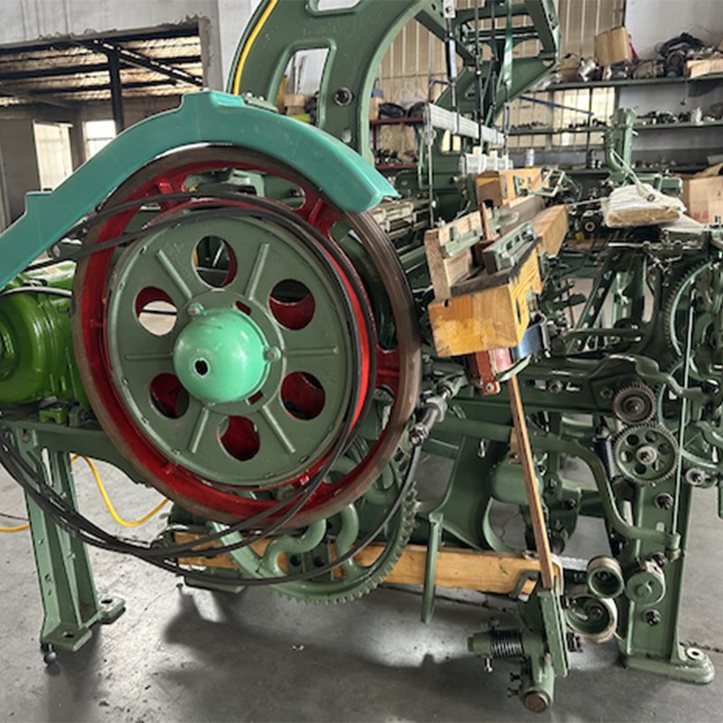 Auto Power Shuttle Loom for Plain Fabric Weaving Machine with Electronic Control