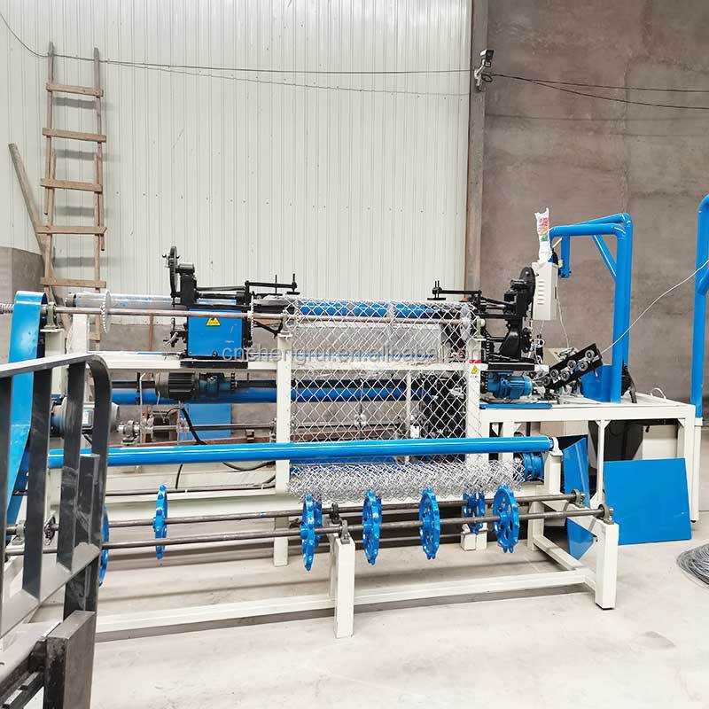 New Model Auto Double Spiral Galvanized Auto Diamond Wire Mesh Netting Making Machine