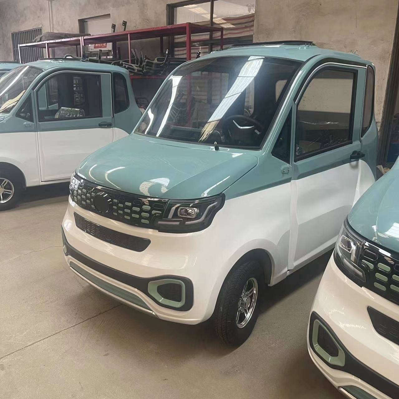 New Cheap 4-Wheeled Electric SUV Auto Motor China High Speed 48V Lithium Battery 400kg Payload Capacity 4x4 Drive Left Steering