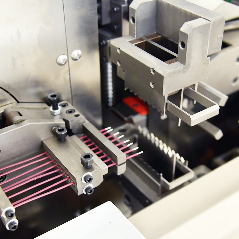 Fully Automatic Cable Manufacturing Equipment Stepper Motor Wire Double Tinning Cutting and Stripping Machine