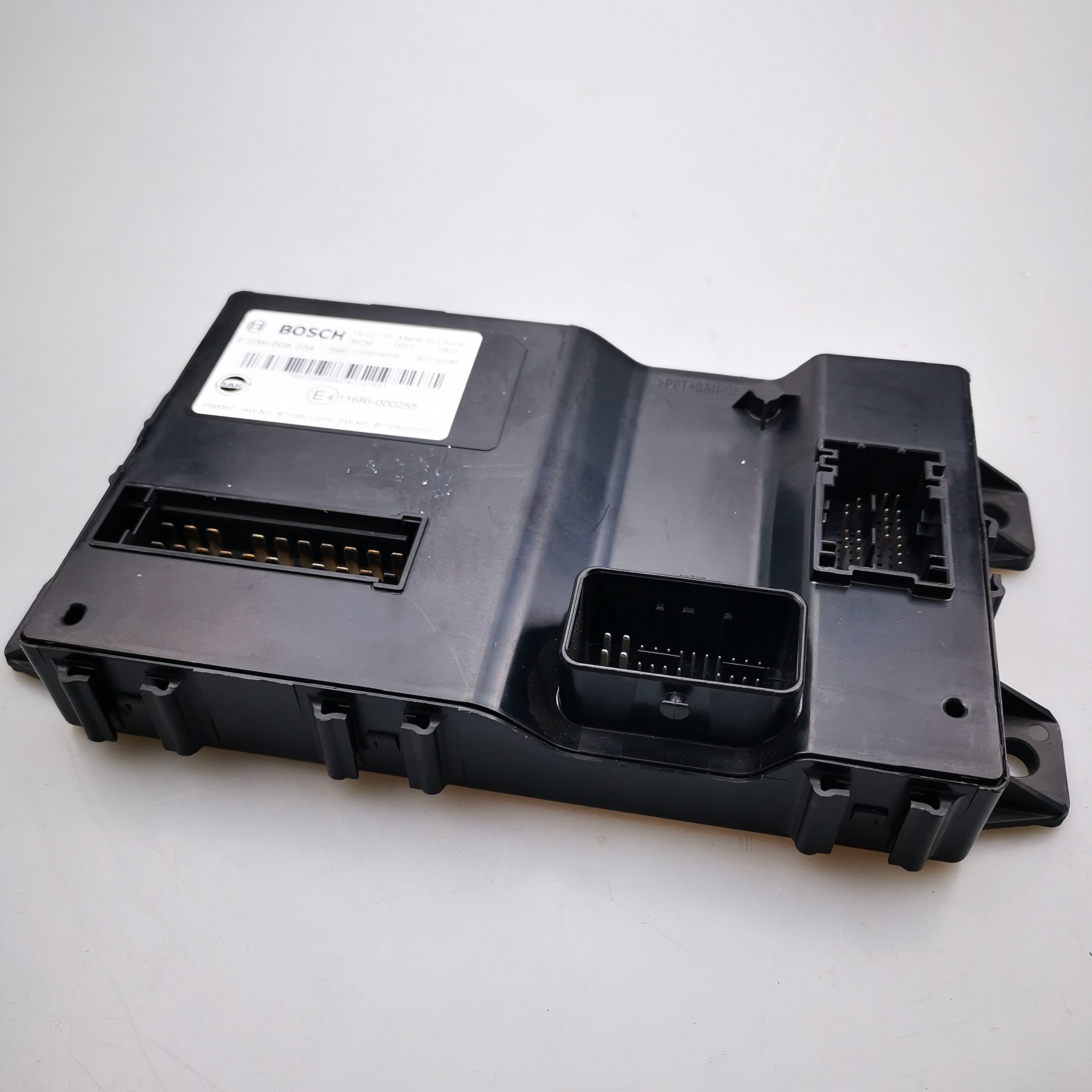 SAIC MAXUS T60 Original Body Controller C00204346 C00110825 C00129467