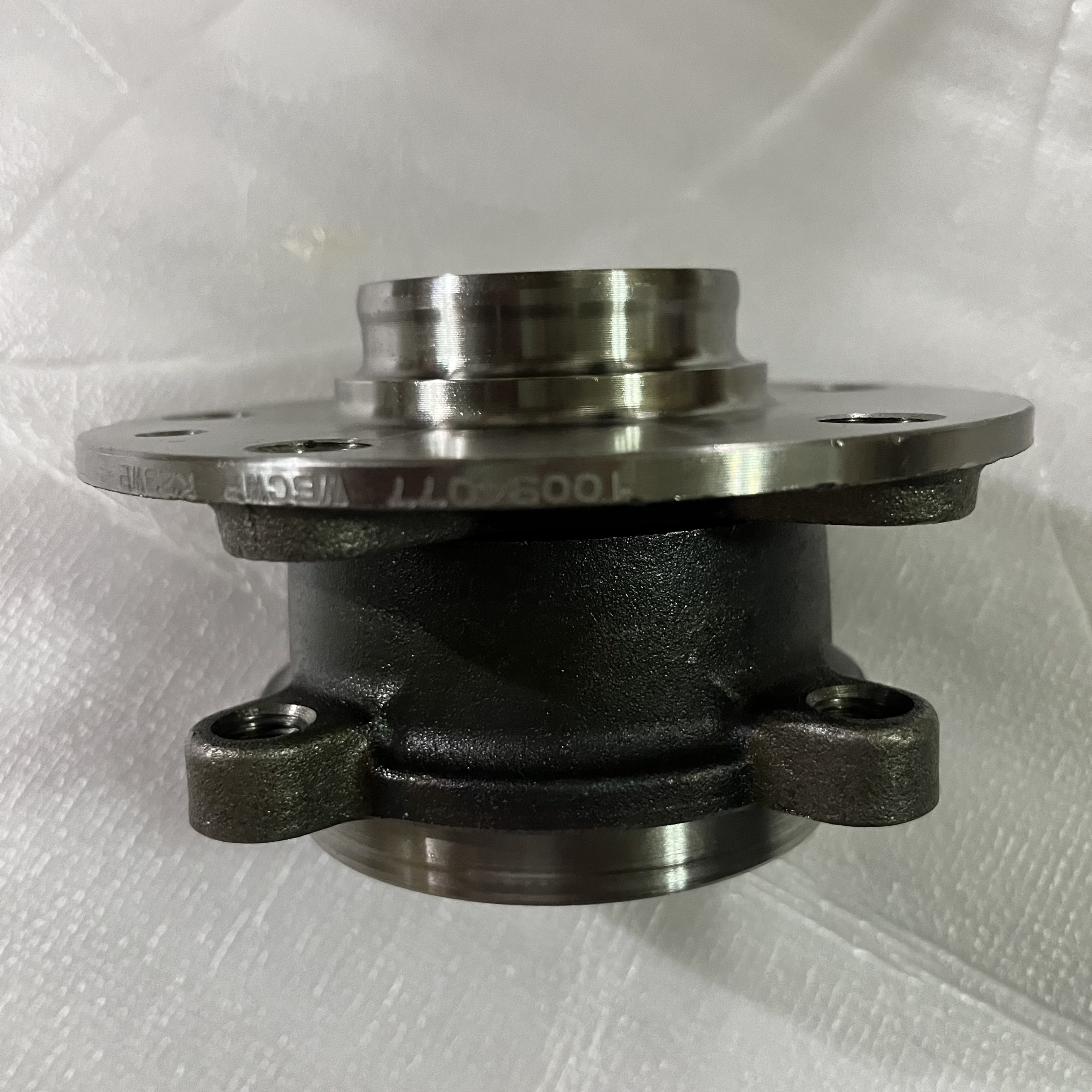 High Quality Hot Sale Gmb Rear Wheel Bearing Hubs Kit for Mg GS Roewe RX5 10094080