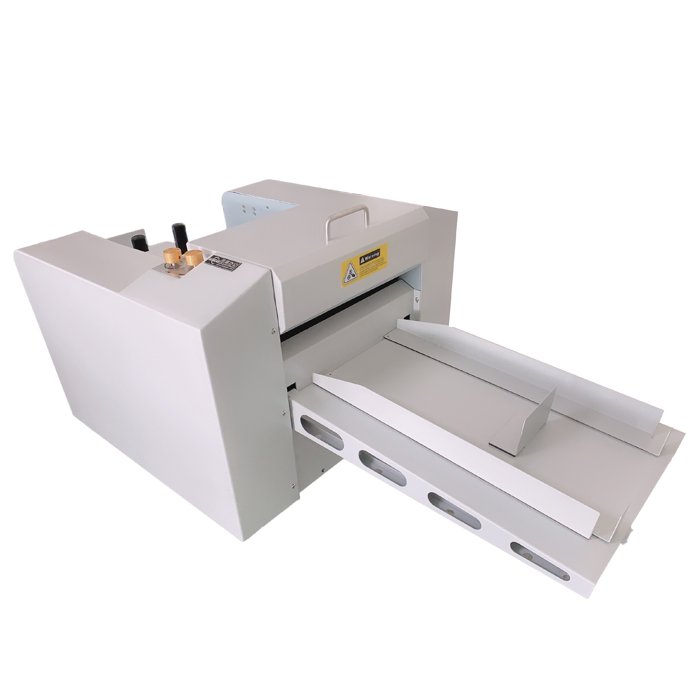 1 Year Warranty Air Suction Auto Feeding Paper Book Cover Spine Digital Creasing Machine YH550A