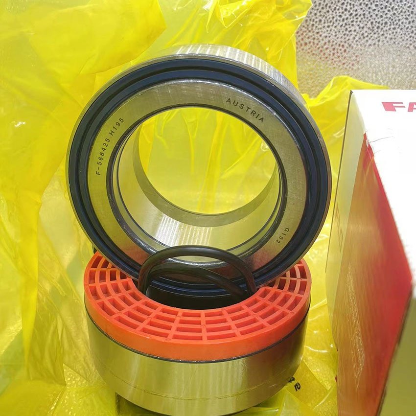 Japan Original Factory Wheel Bearing 510061 Car Sales Auto Bearing DAC40740036