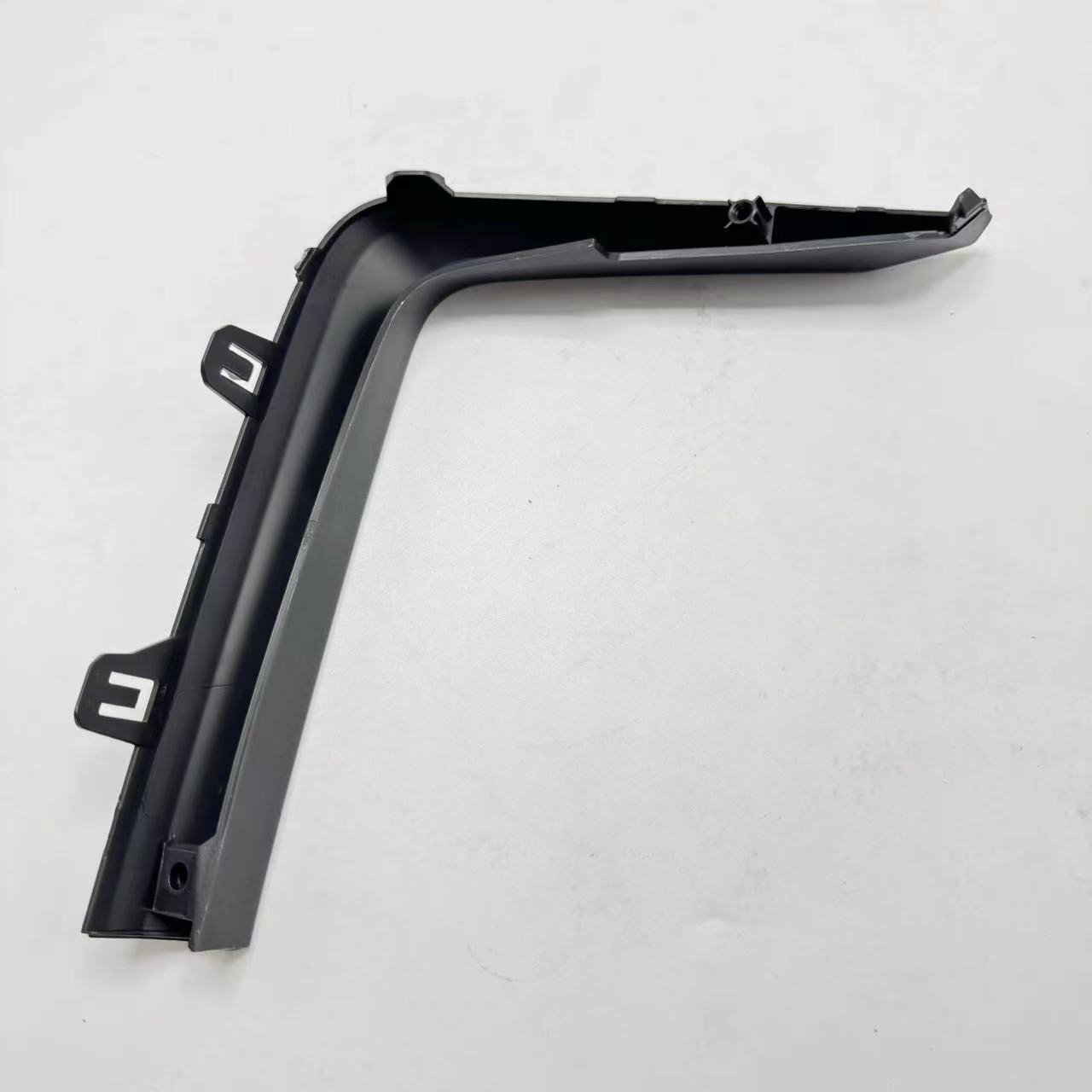 SAIC MAXUS LDV Delivery 9 Front Anti-fog Light Frame C00119012 C00119016