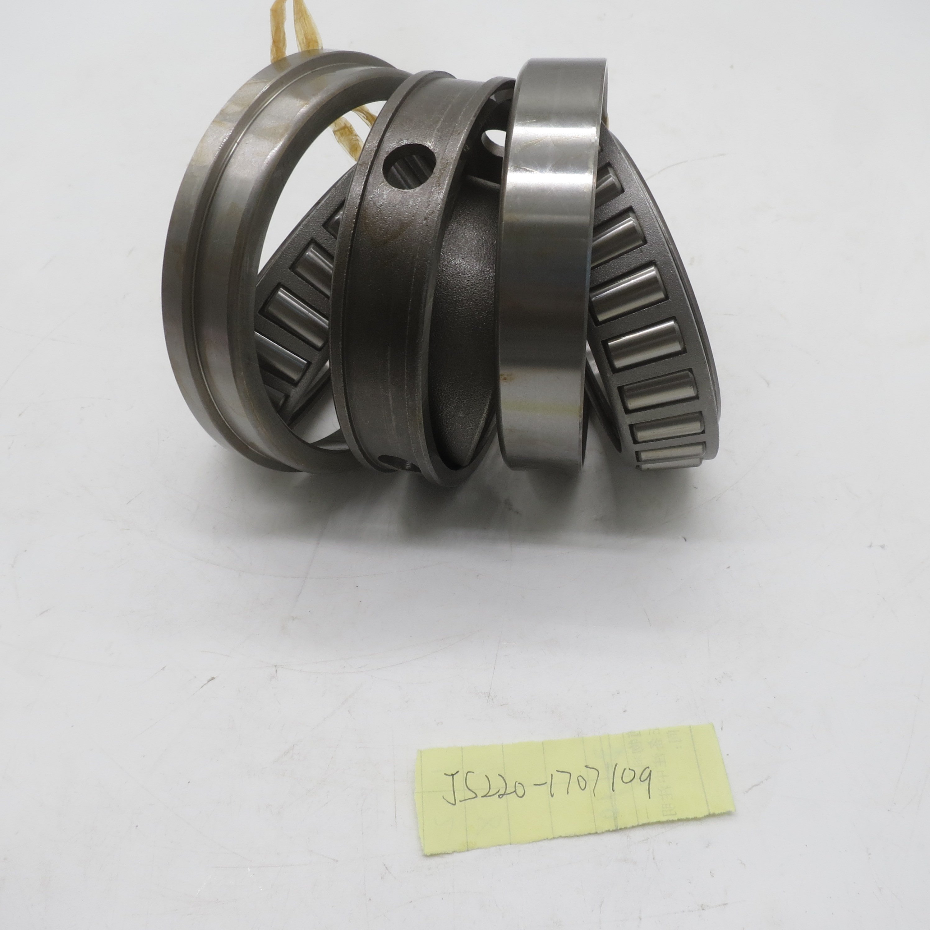 HIgh Quality Tapered Roller Bearings JS220-1707109