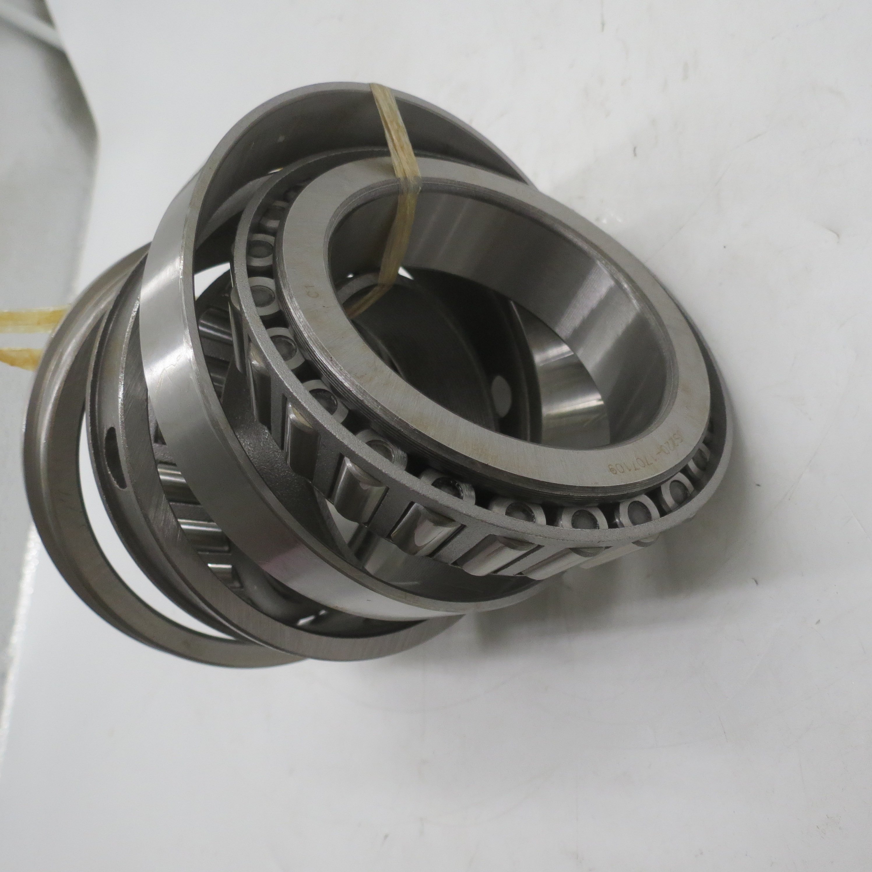 HIgh Quality Tapered Roller Bearings JS220-1707109