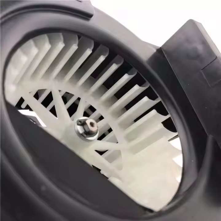 Factory Directly Blower Fan Motor 85120276 42100001 for Volvo Blower Motor 24V New