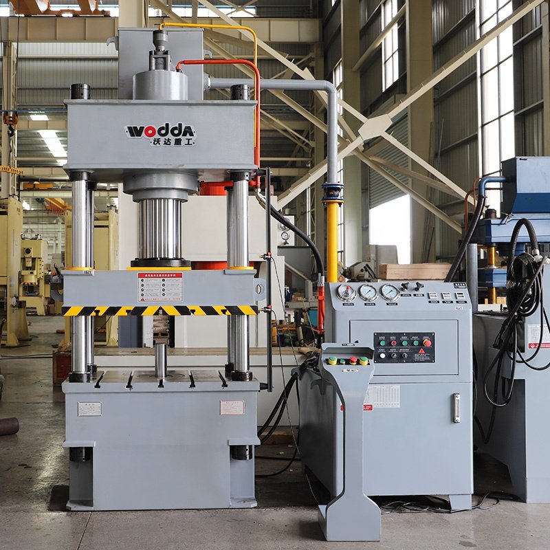250 Tons Hydraulic Press Machine Three Beams Four Columns Oil Press Machine