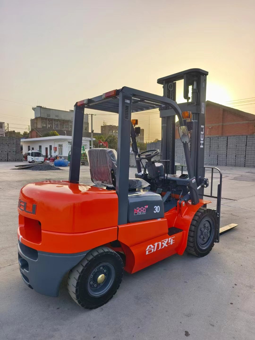 Good Price HELI China Japanese ISUZU Engine Forklifttons H200010T Forklift