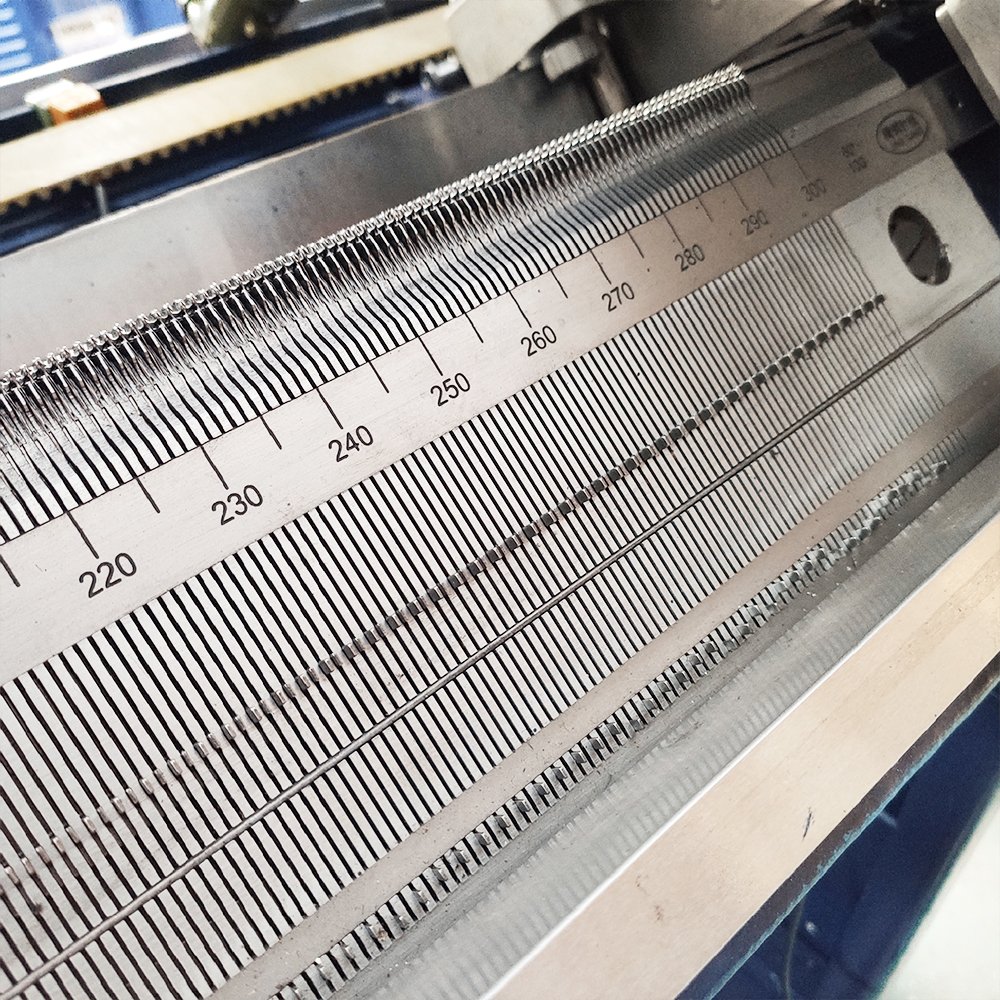 Multi-function Multi-gauge Manual Sweater Flat Knitting Machine with Best Price