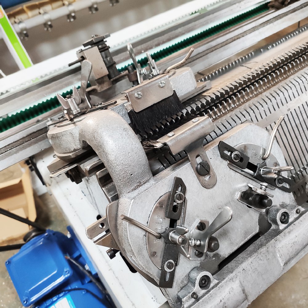 Multi-function Multi-gauge Manual Sweater Flat Knitting Machine with Best Price