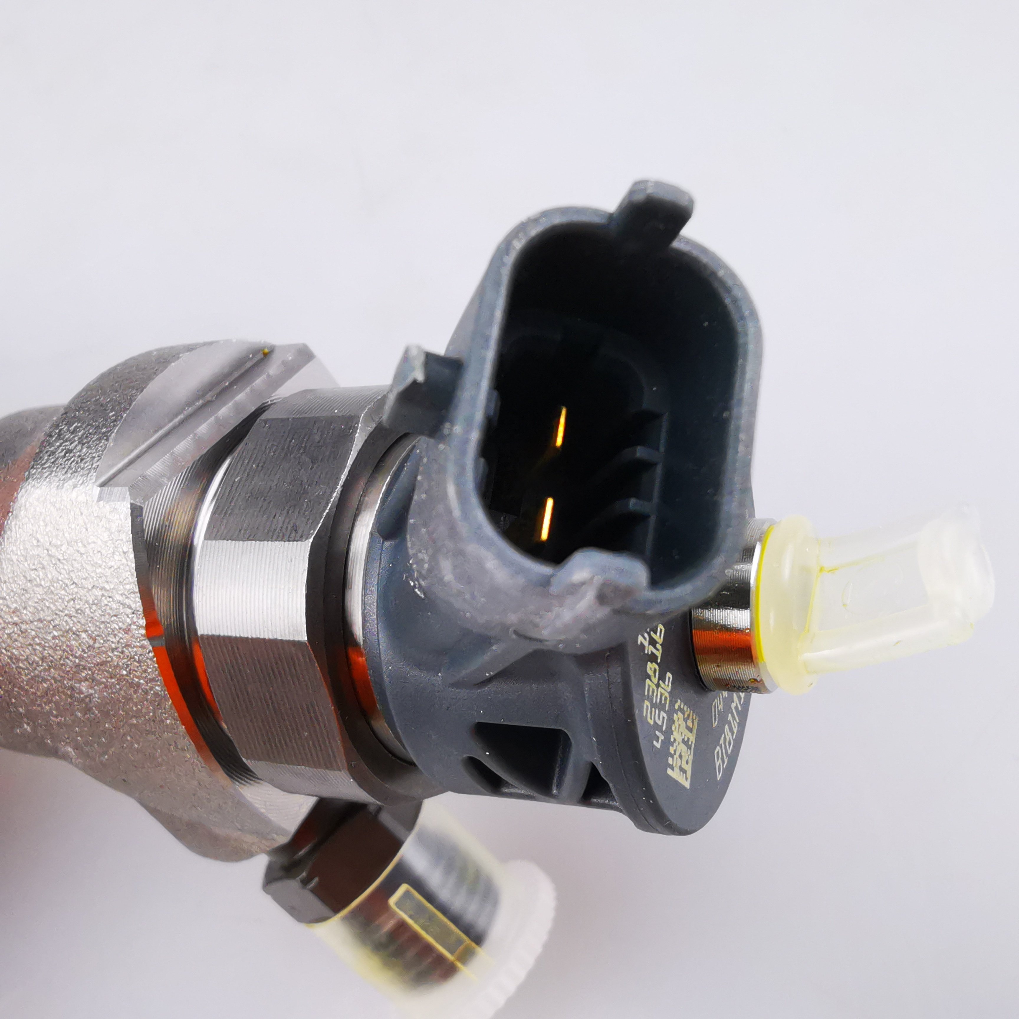SAIC MAXUS T60 V80 G10 V90 2.0T Original Fuel Injector Assembly 0445110962 C00106163