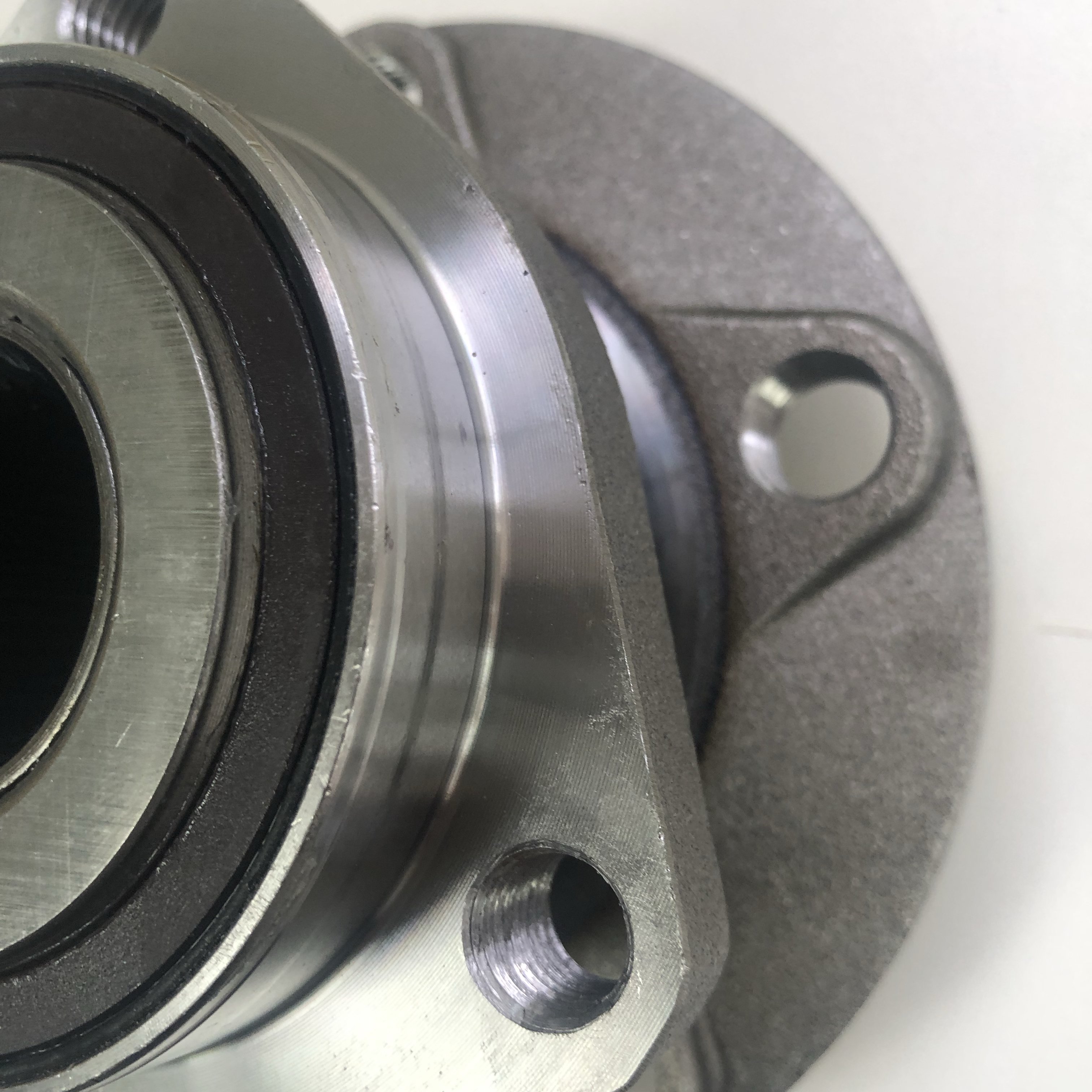 Auto Parts Magneti Mareli Wholesale High Quality Spares Car Drivetrains Front Wheel Hub Unit Bearing Kit 1K0498621A for Audi VW