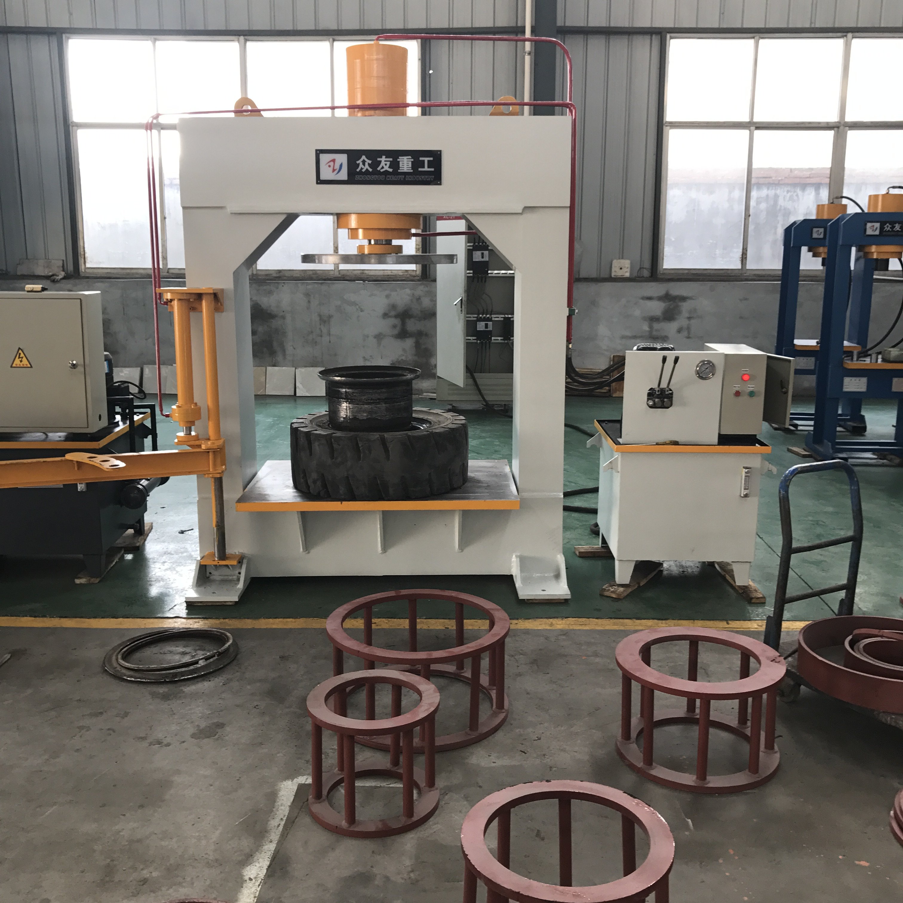 H Frame Hydraulic Press Tyre Change Machine for Solid Forklift Tyre