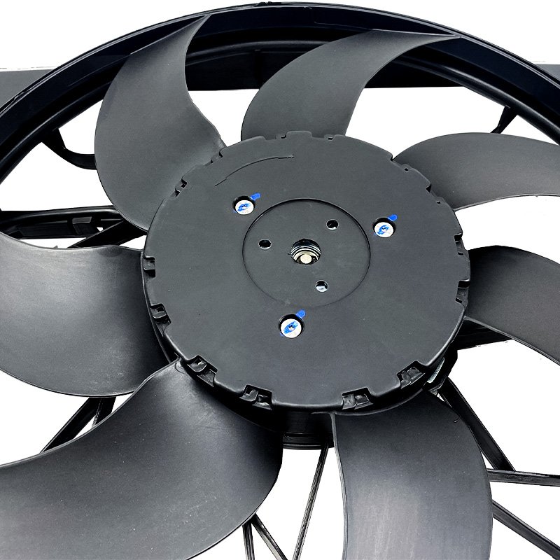 A2045000293 A2049066802 Auto Parts Radiator Cooling Fan 12V Engine Radiator Cooling Fan for C CLASS 2008-2015