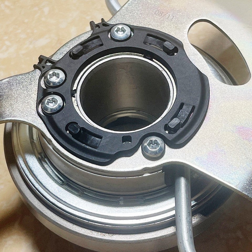 22000-5P8-026 Clutch Release Bearing with Pressure Plate Is Suitable for honda Fit Vezel Engine L15b2 L15b3