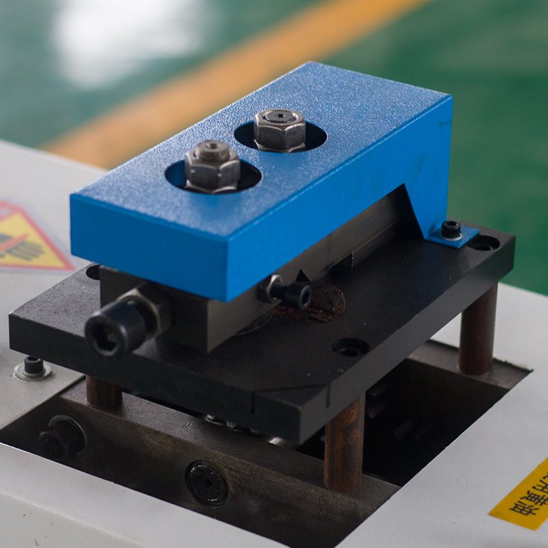 Square Duct Making Machine Auto Duct Line Pittsburgh Lock Forming Machine for Air Duct Making