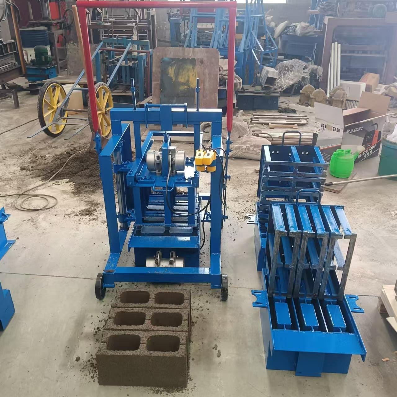 Low Cost Semi-Automatic Cement Block Making Machine Manual Interlocking Brick Machine Brick Laying Machine Price