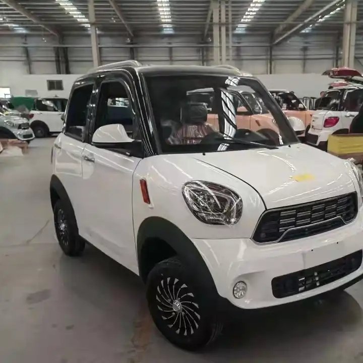 New Arrival 2024 Chinese Small Electric Mini Car Made in China Electric Cars for Family Mini Electric Car