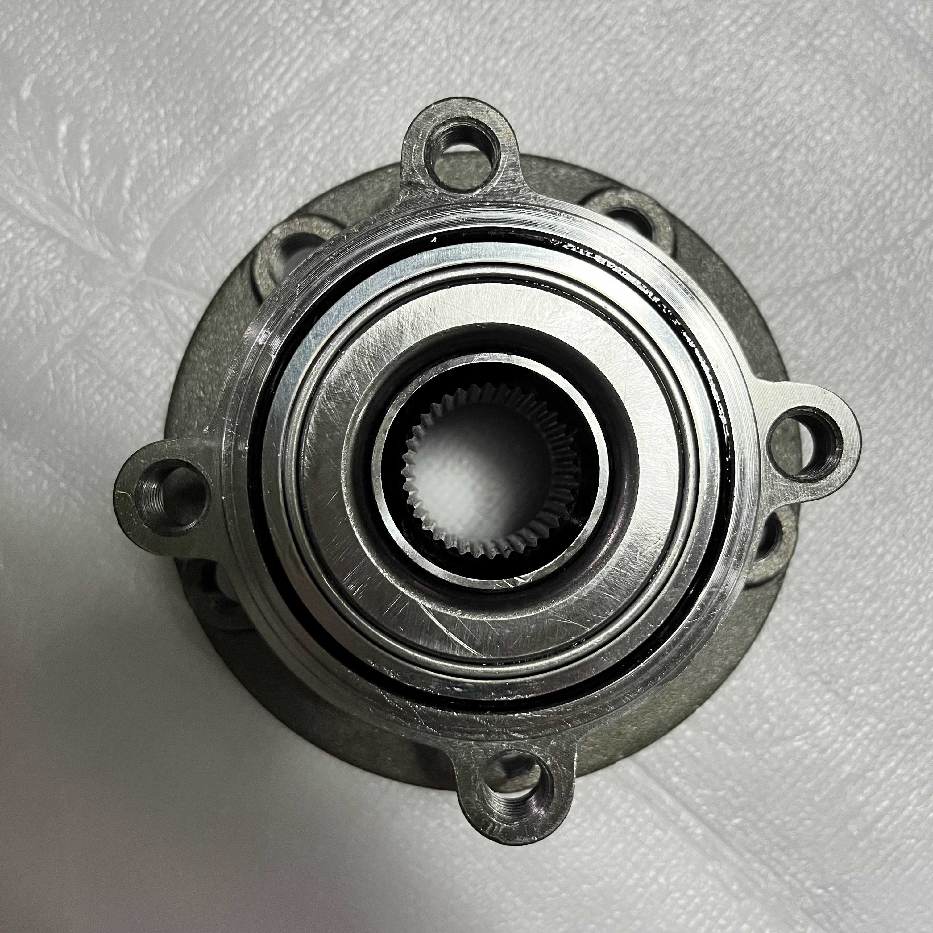 Best Quality Rear Wheel Bearing Hub Assembly Hi Ace for Mg GS Roewe RX5 10094080