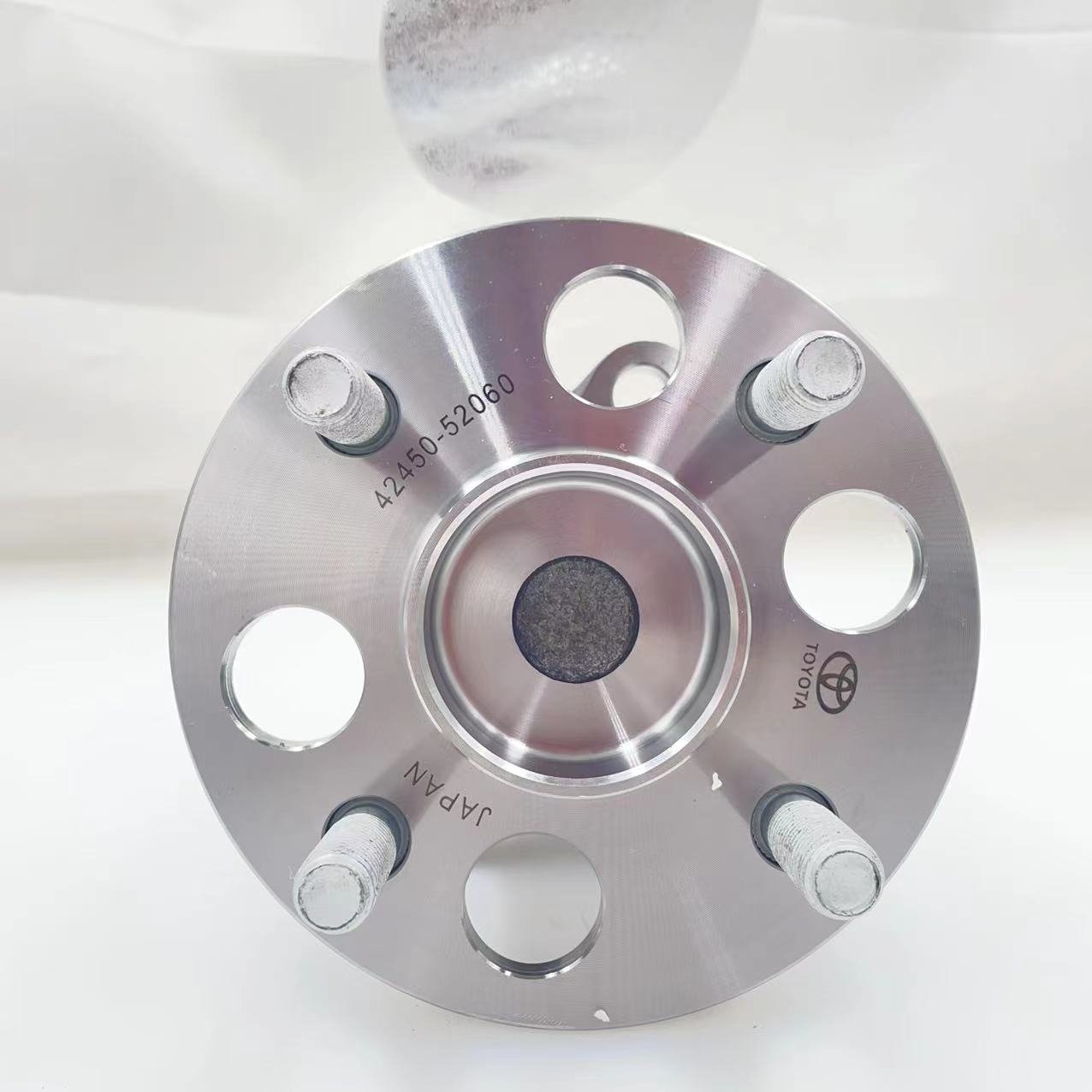Car Bearings Manufacture Auto Spare Parts 42450-52060 42450-0D050 42450-0D060 VKBA6828 Rear Wheel Hub Bearing Assembly Bearing