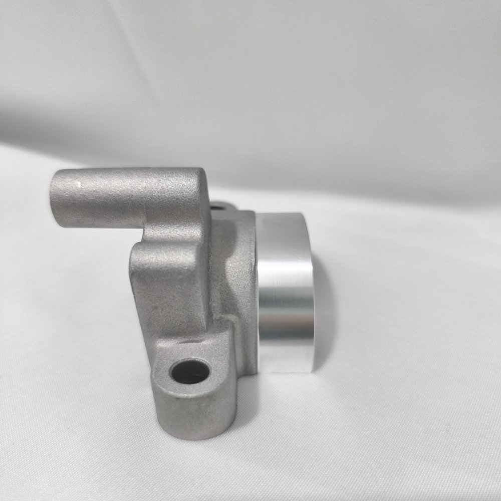High Quality New Engine Parts Intake Camshaft Shell Camshfaft Cover Cylinder Head