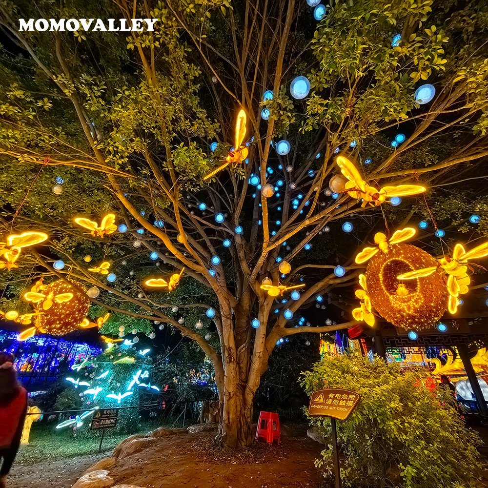 IP65 Waterproof LED Dynamic 3D Giant Ant Wings Cartoon Bee Motif Garden Landscape Lighting Outdoor Christmas Halloween