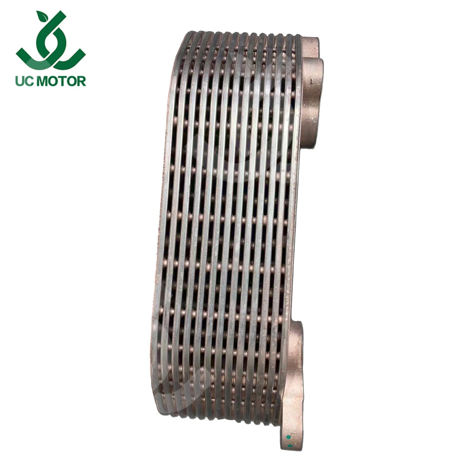 High Quality Engine Oil Cooler for Mercedes Benz Actros MP4 A4711801065 4711800265