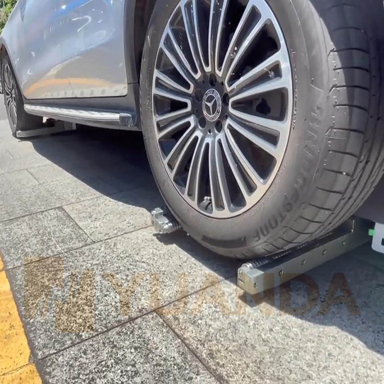 Remote Control App Automated Guided Vehicle AGV Automobile Auto Car Lift Transfer Equipment Automatic Valet Parking Robots