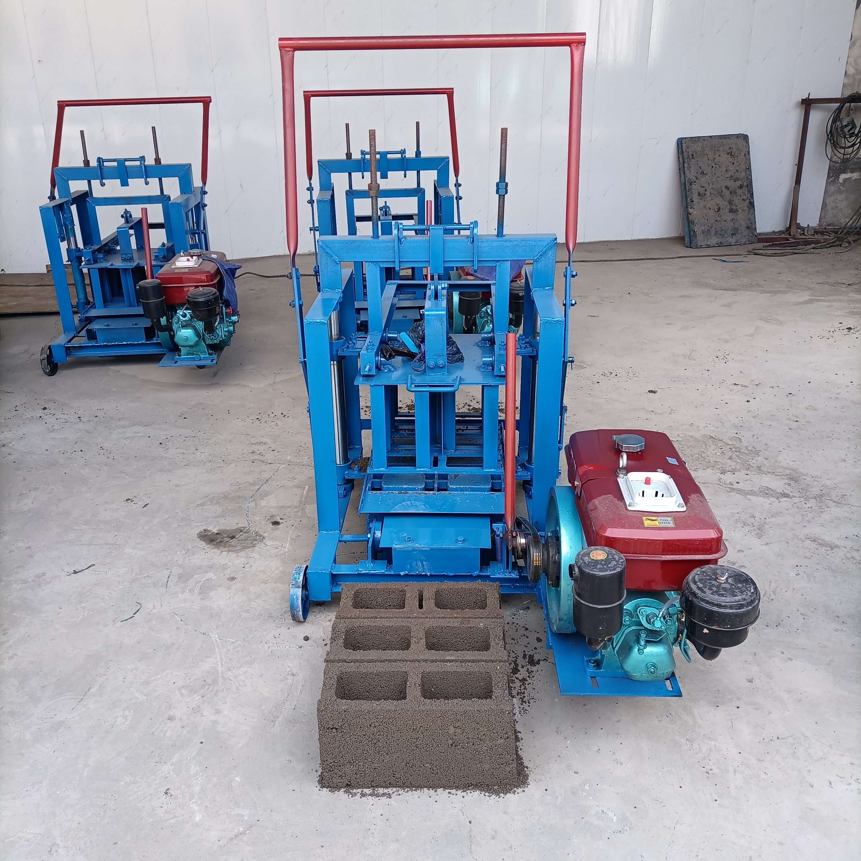 Made in China 2-45 Small diesel Semi-automatic Brick Press Machinery Factory Direct Sale on Sale