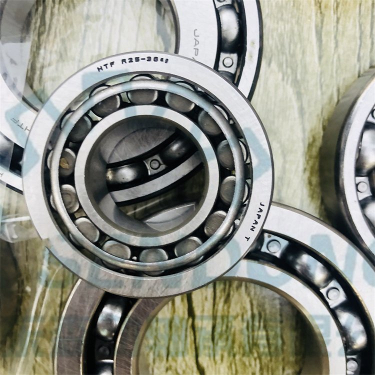 R25-36 Tapered Roller Bearing Auto Bearing SIZE 25x54x19.5mm