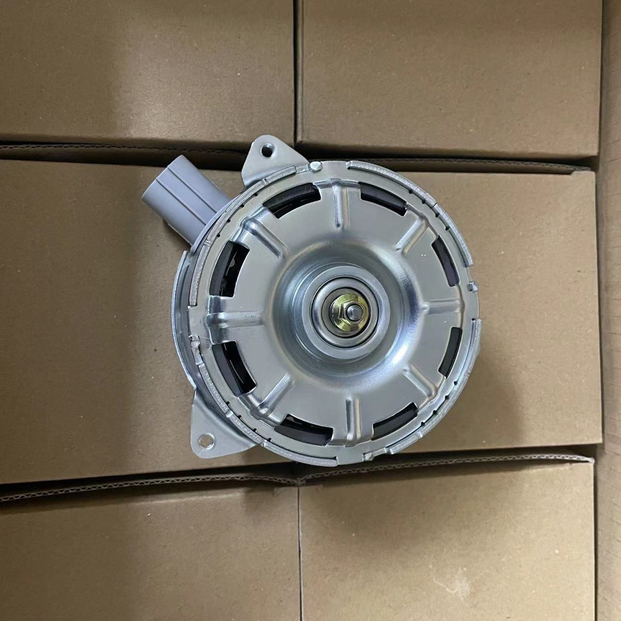 Radiator Cooling Fan Motor for Toyota Vios Yaris 16363-0Y040 268000-8030