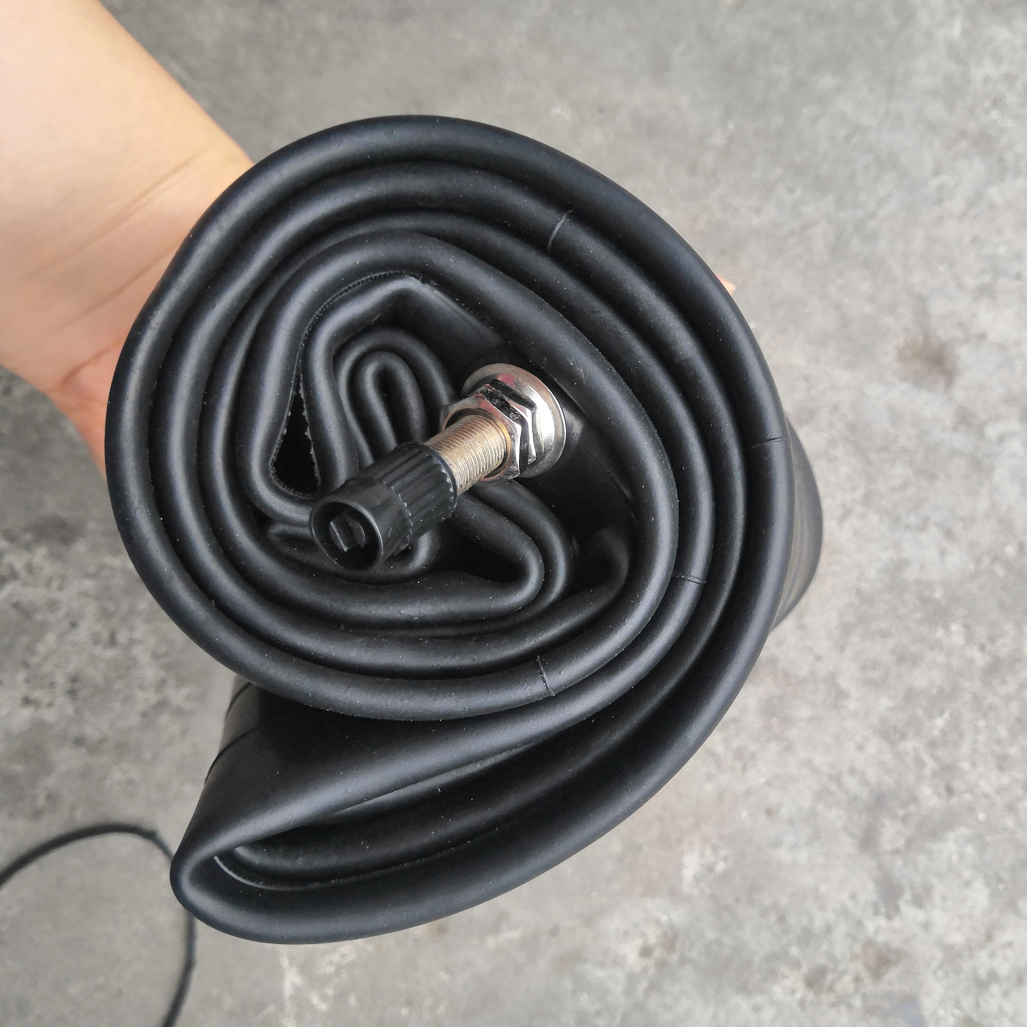 KTA High Quality Natural Rubber Tricycle Tire 400-8 500-12 550-12 4.00-8 5.00-12 5.5-12 Motorcycle Inner Tubes Motor Tyre Tube