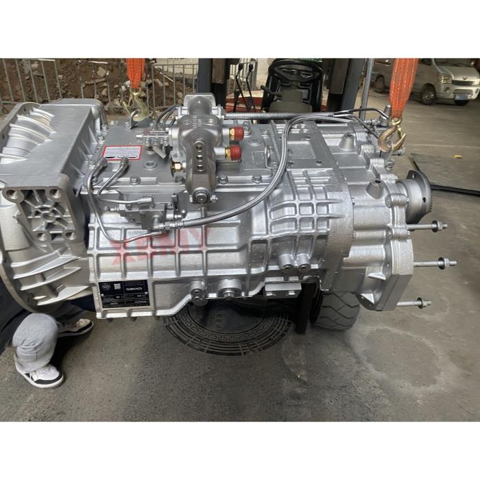 High Quality Original Factory Truck Accessories Shaanxi Fast Gear 16JSD240TA 1700010-H0200 Automatic Gearbox Transmission