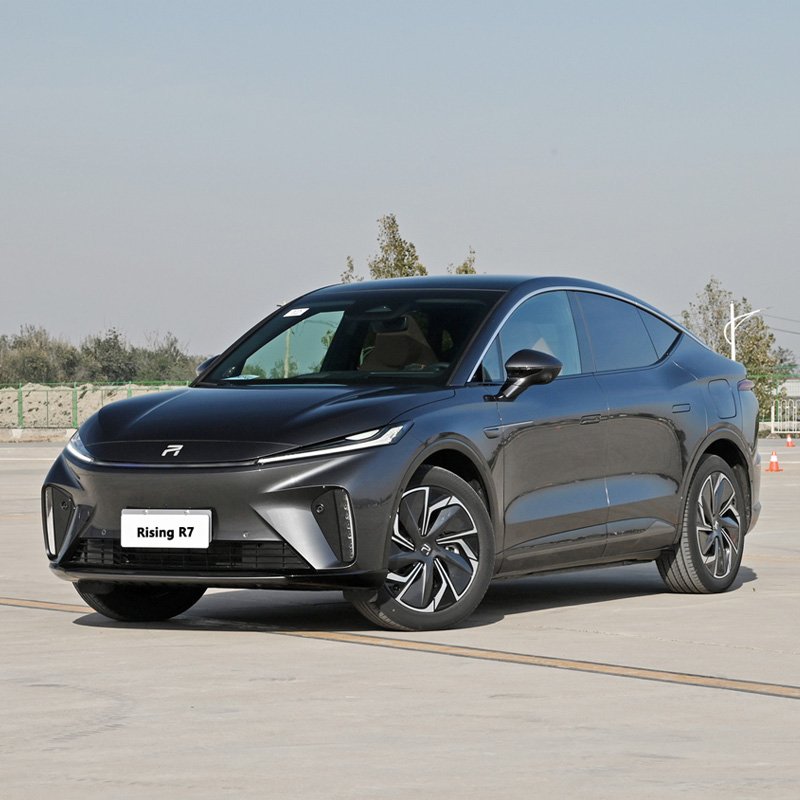 The Fastest New Energy Luxury Mid-size Crossover SUV Ev Car 2024 Rising Auto R7 Pro 4X4 SUV Electric Car