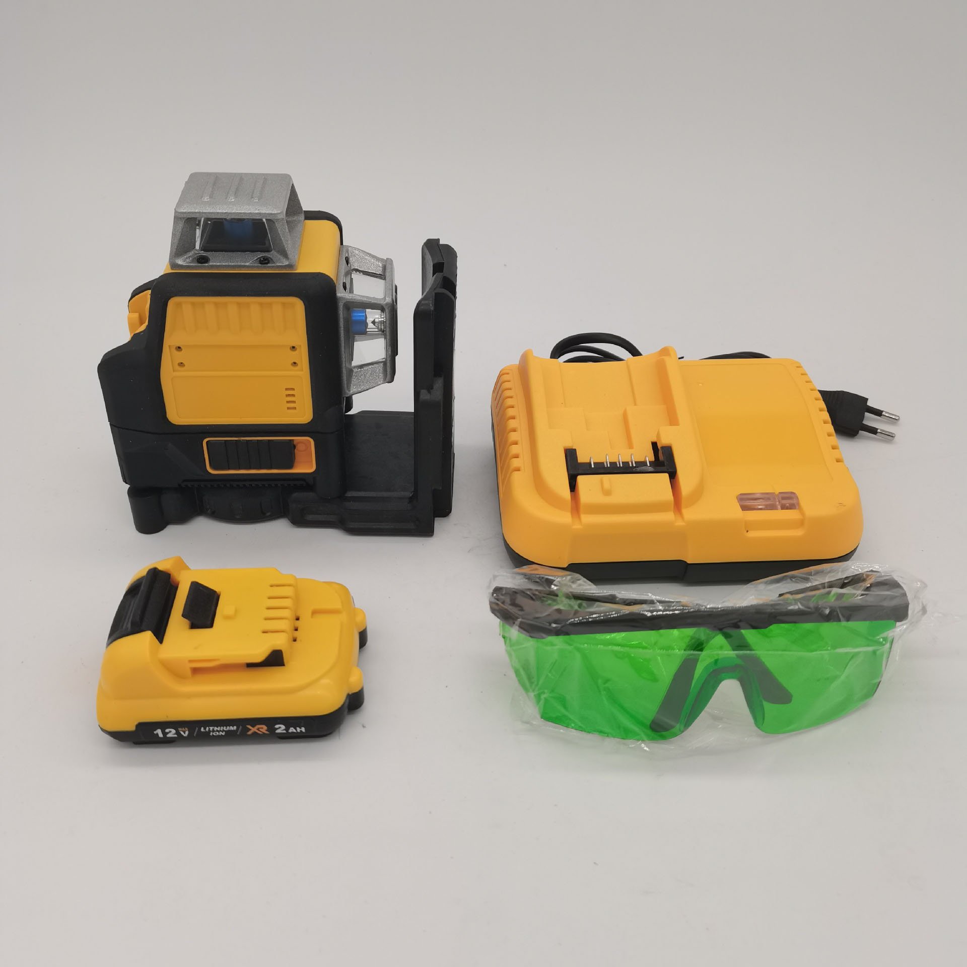 Infrared Ray Lazer Level Green Beam Laser Cross 12 Lines Self Leveling 3d Auto Rotary Construction Nivel Laser Level DW088-2