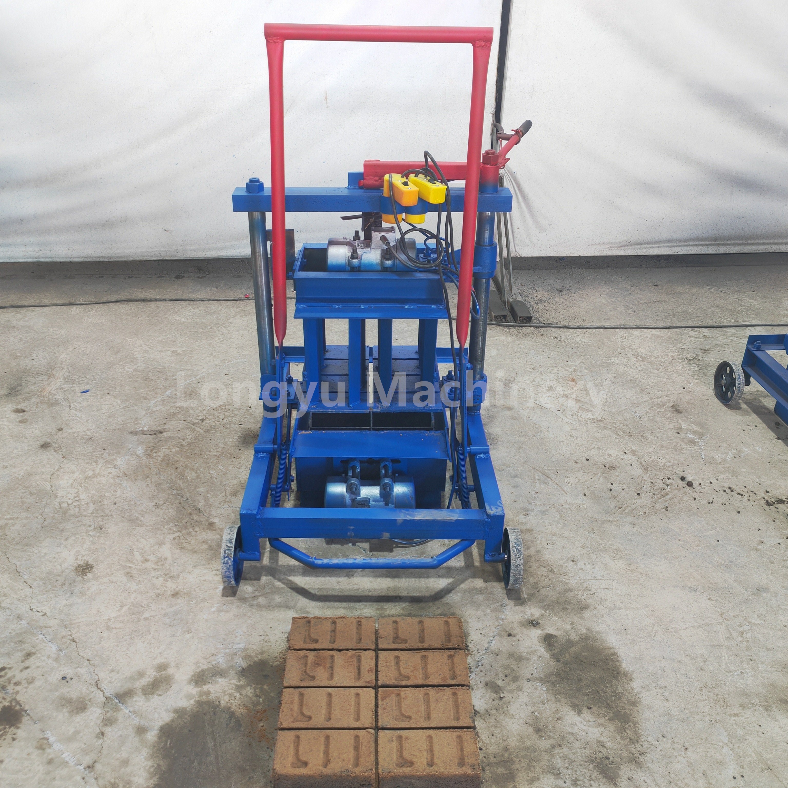 2-45 Manual Semi Automatic Interlocking Paver Hollow Cement Concrete Block Making Machine 200 1-2 Persons