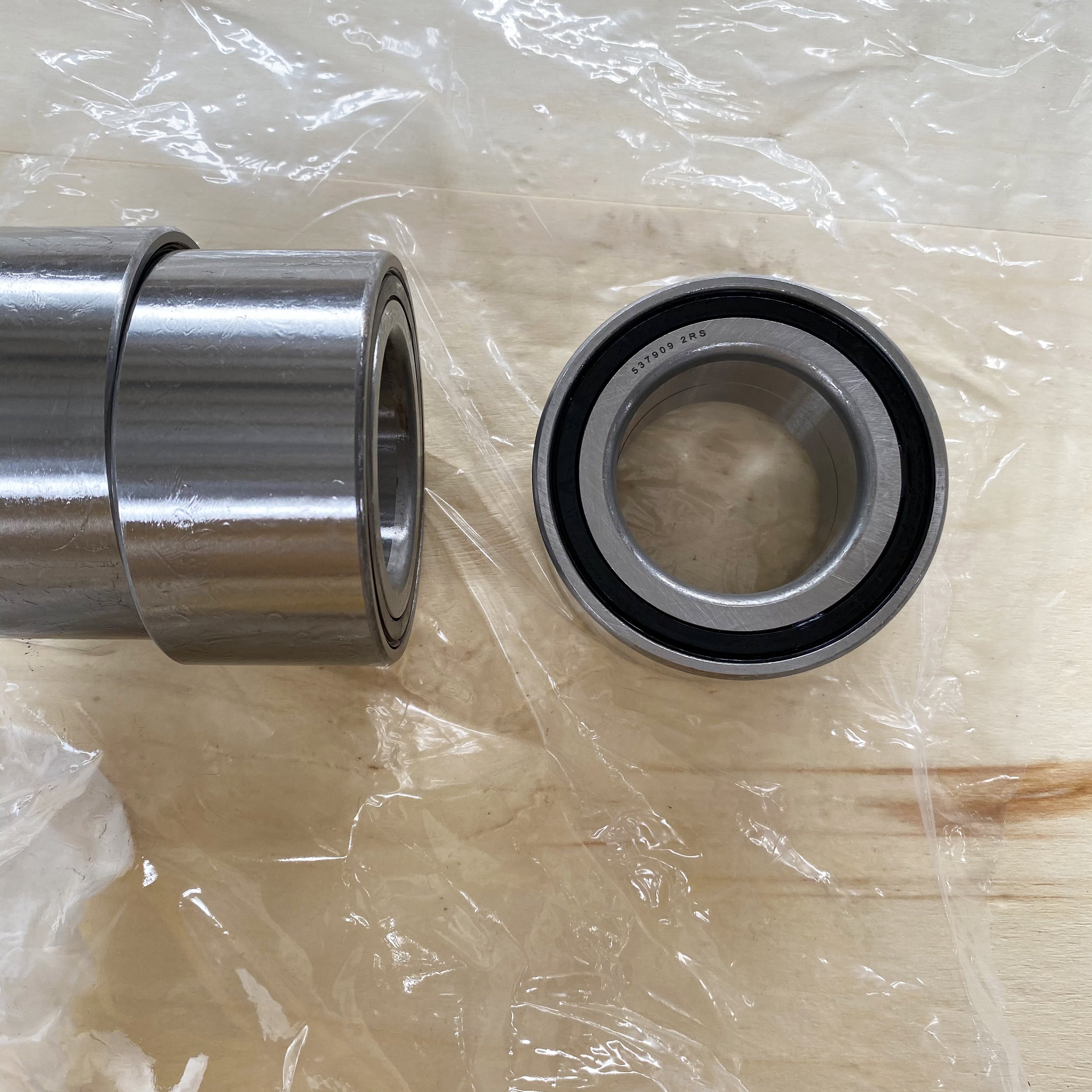 DST Various Types Wheel Hub Bearing Automotive Bearing DAC36760029/27 DAC37720033 DAC37720037