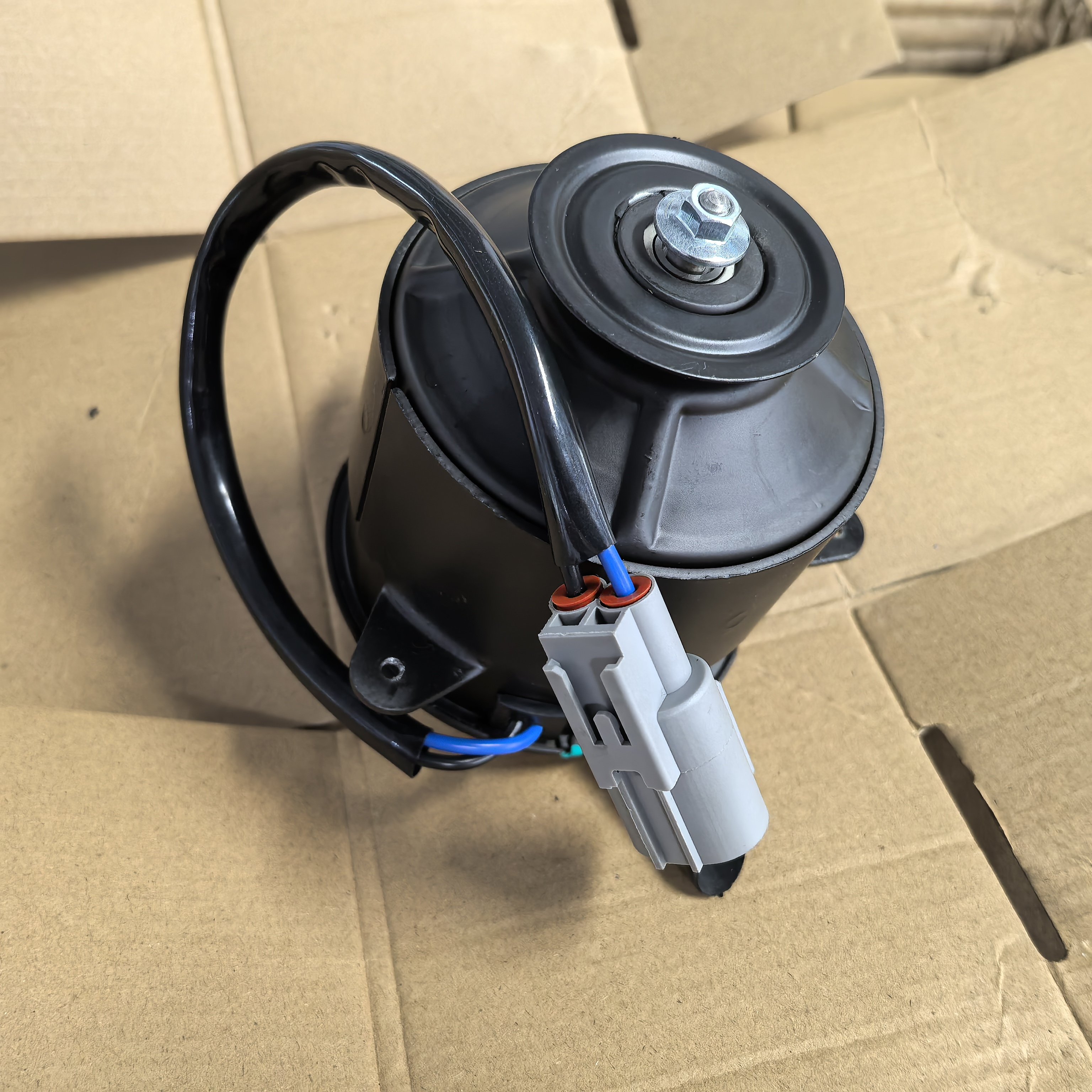 Haoxiang Auto Part High Quality Cooling Fan Motor 162500-7723 16363-74030 for TOYOTA AE101 EXY10 KIA RIO