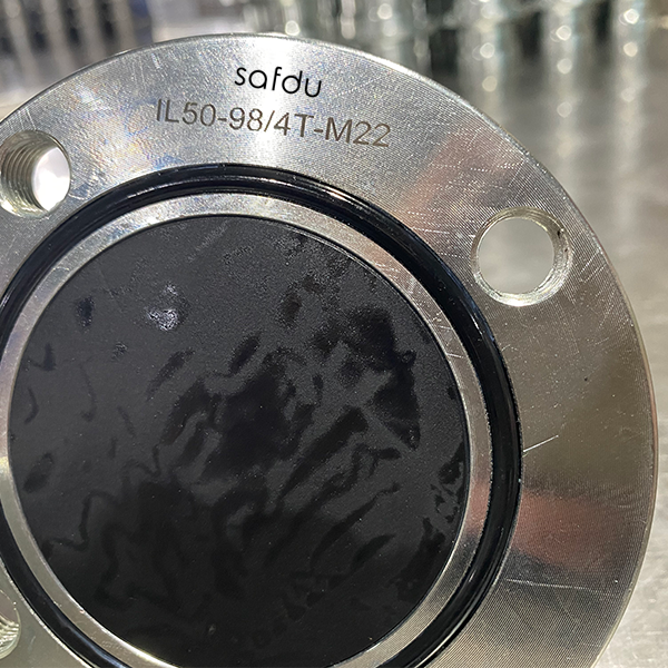 High quality IL50-98/4T-M22 IL2-117-M22-D Agricultural hub bearing unit from China