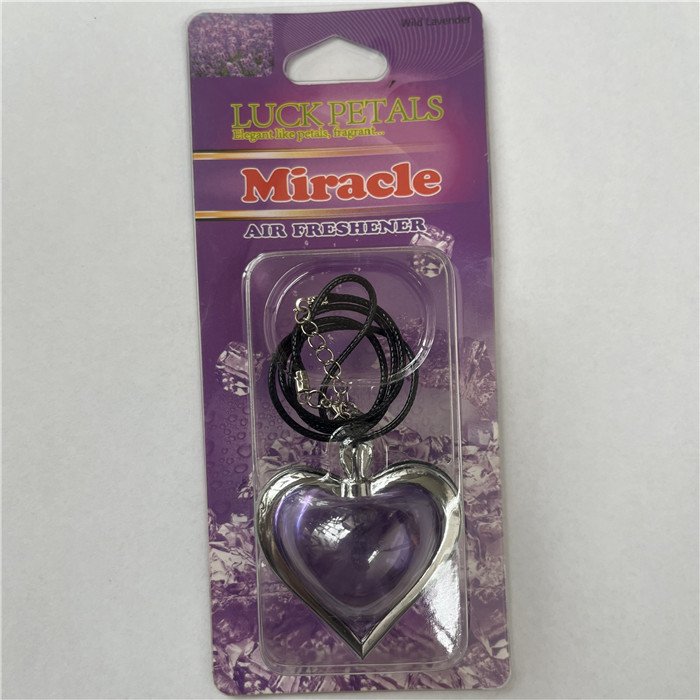 Custom logo Heart Shape Smells Hanging Pendants Perfume Scent Fragrance Essential Oil Diffuser Auto Motor Car air Freshener